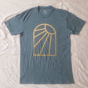 Wohven: Blue T-Shirt with Boho Graphic